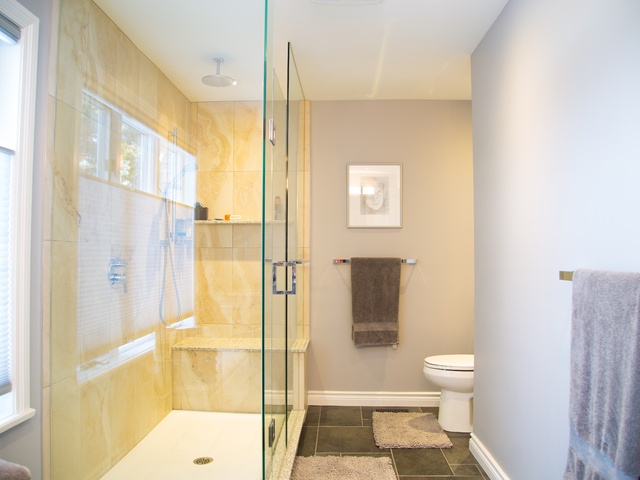 <div class='gallery-image-caption'>Custom Bathroom - Mount Carmel</div>